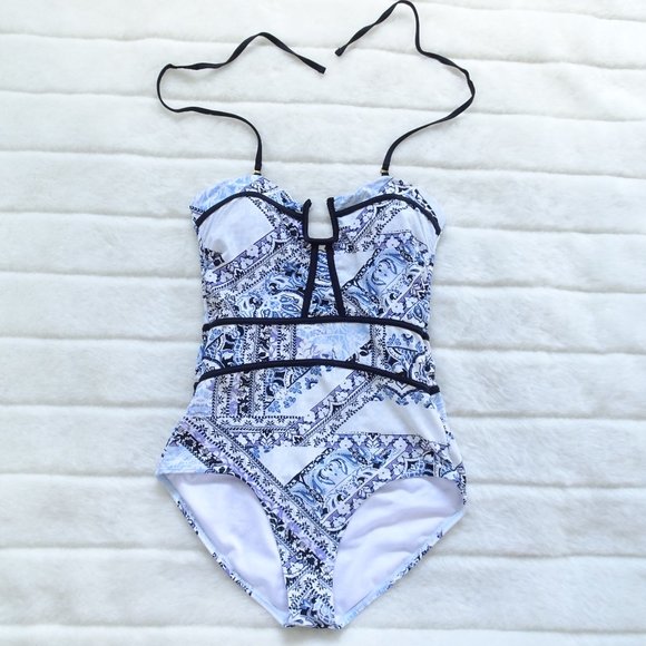 Adore Me Black & Blue One Piece Swimsuit Medium - Picture 2 of 11